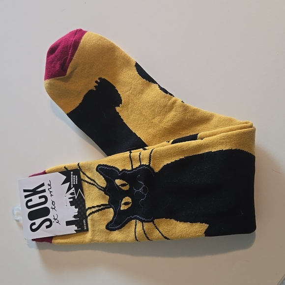 STRETCH-IT™ Chat Noir Socks - Picture 4 of 5